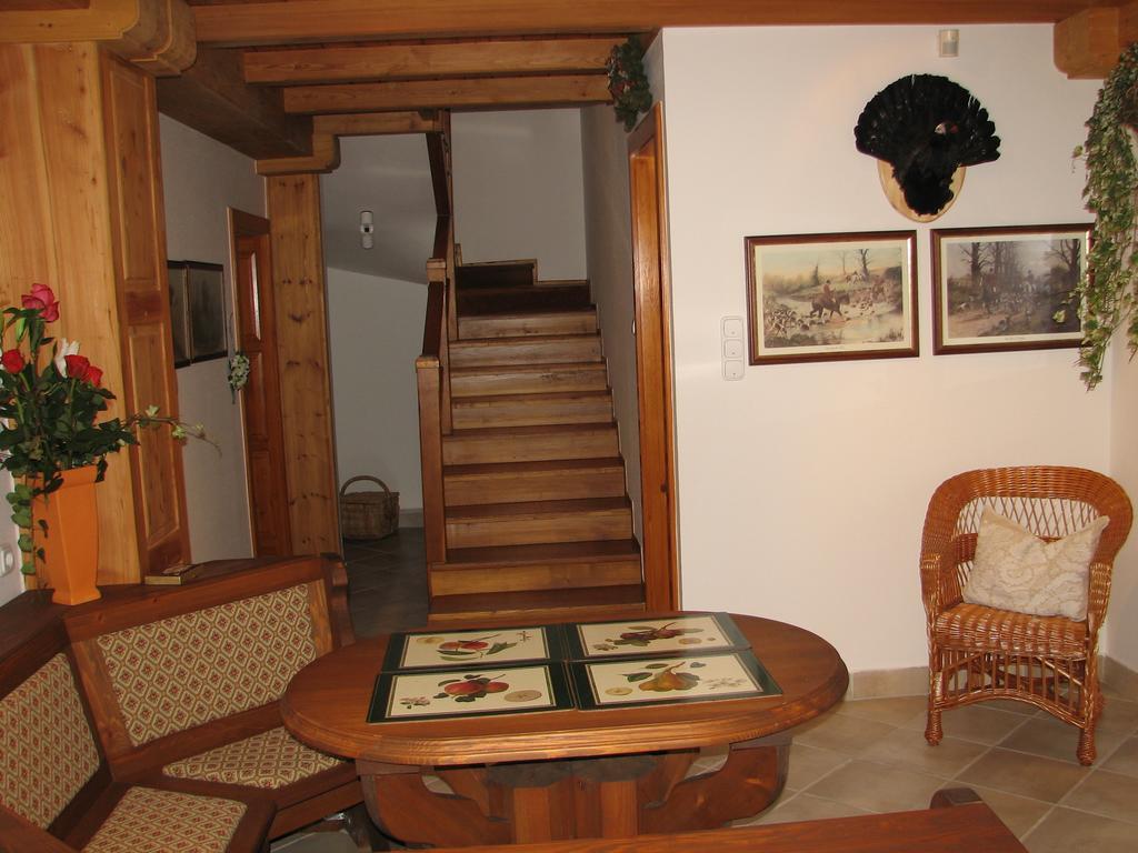 Toelgyes Apartment Hajdúszoboszló Rum bild